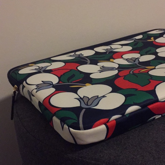 Kate Spade laptop case - Picture 5 of 5